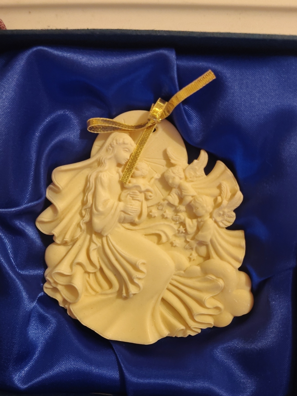 Cream Angel Decorative Bath & Body Ornament